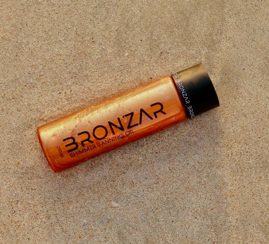 Bronzar Shimmer Tanning Oil 250ml – Self Tanner with Natural Oils, Includes Holographic Zipper Pouch