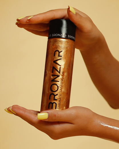 Bronzar Shimmer Tanning Oil 250ml – Self Tanner with Natural Oils, Includes Holographic Zipper Pouch